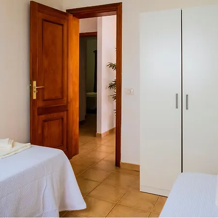 Live Caletillas Taunus Pool Vakantiehuis *