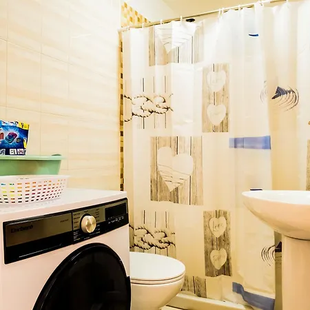 Live Caletillas Taunus Pool * كانديلاريا