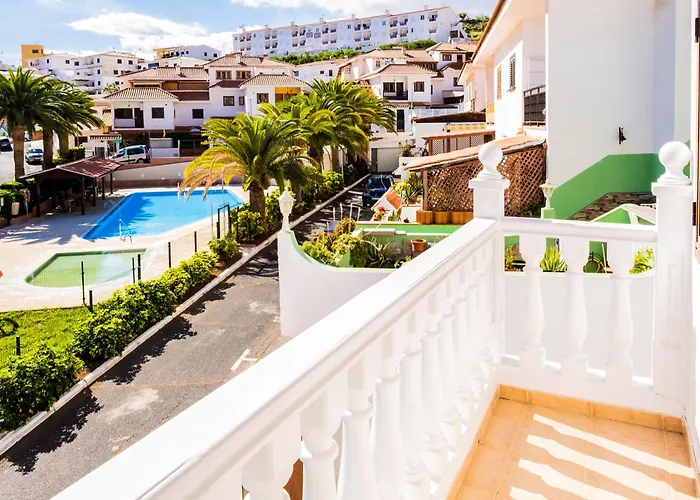 Live Caletillas Taunus Pool Holiday home *