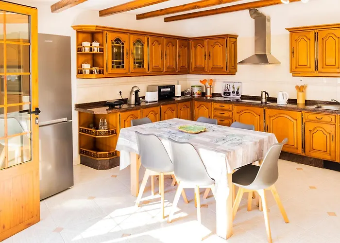 Live Caletillas Taunus Pool Candelaria