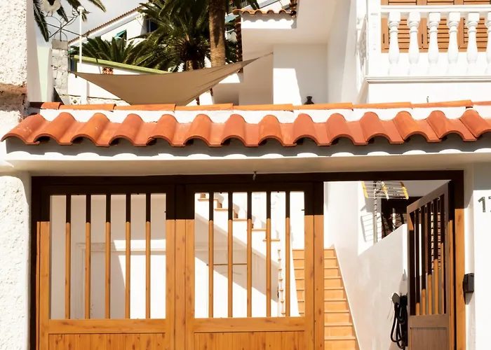 Live Caletillas Taunus Pool Holiday home *